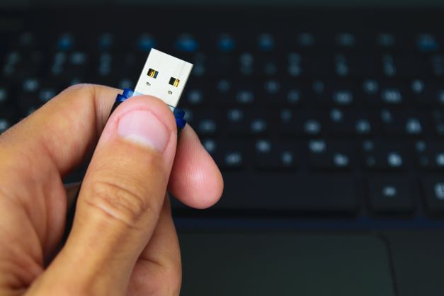 Reliability Matters: The Truth About USB Flash Drive Durability