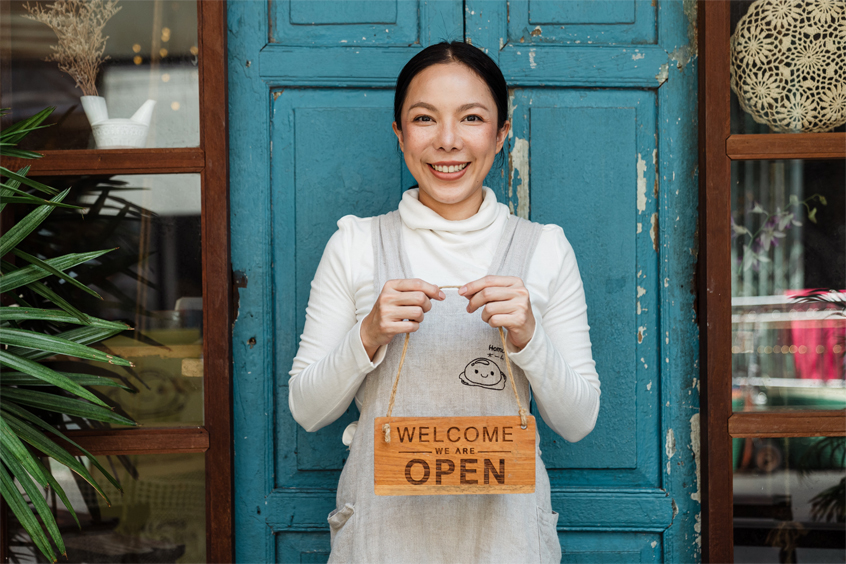 Attracting Customers with Effective Branding: 5 Strategies for Small Businesses