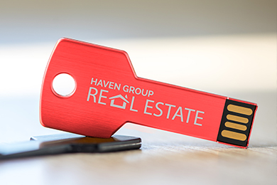Red key flash drive