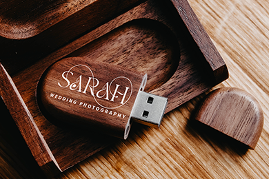 Custom wooden USB flash drives