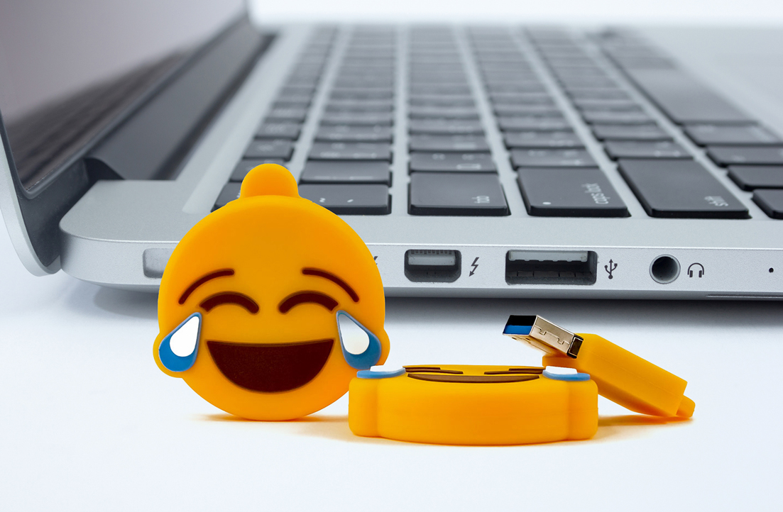 Laughsie Emoji Usb Flash Drive