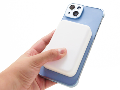 UMD-Magnetic-Phone-Charger-Blue-Thumbnail-Image-1